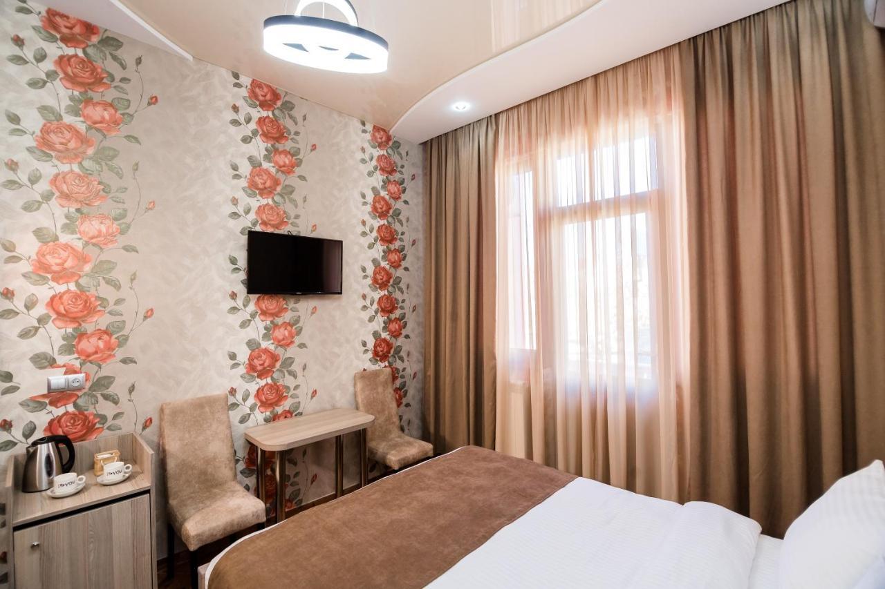 George Hotel Тбілісі Екстер'єр фото