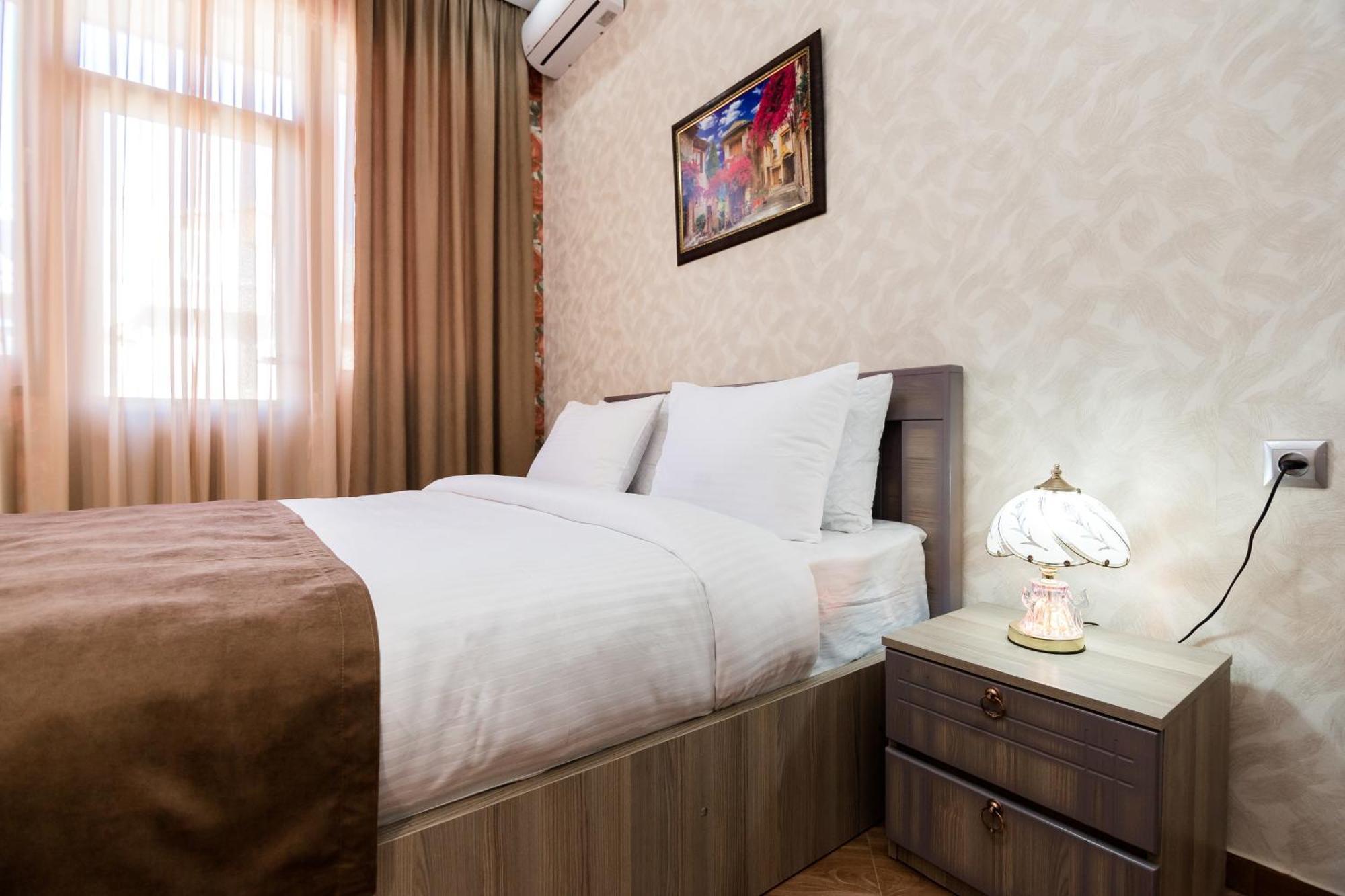 George Hotel Тбілісі Екстер'єр фото