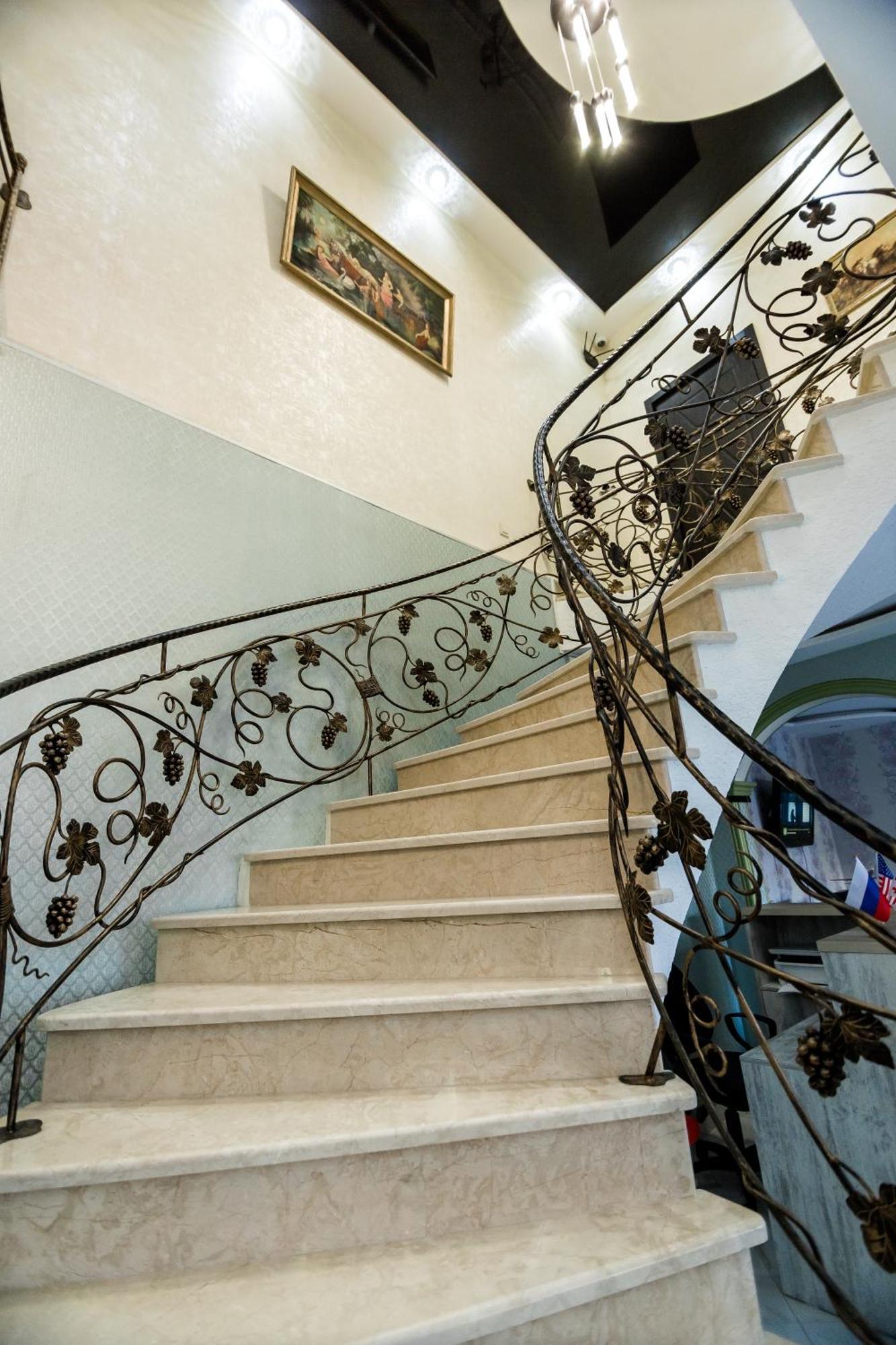 George Hotel Тбілісі Екстер'єр фото