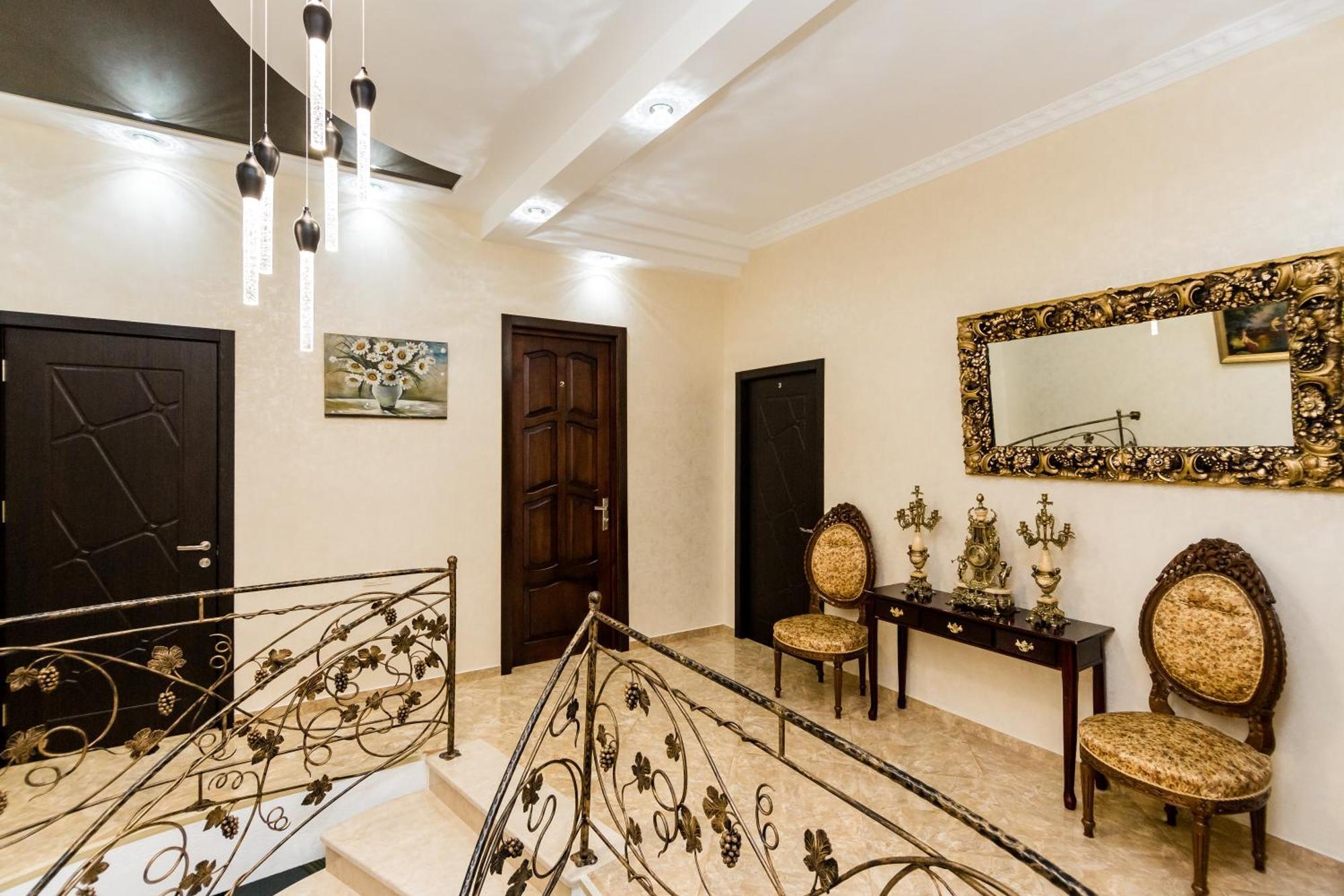 George Hotel Тбілісі Екстер'єр фото