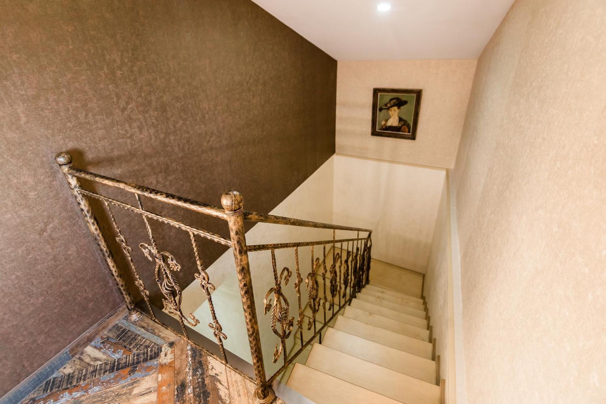 George Hotel Тбілісі Екстер'єр фото