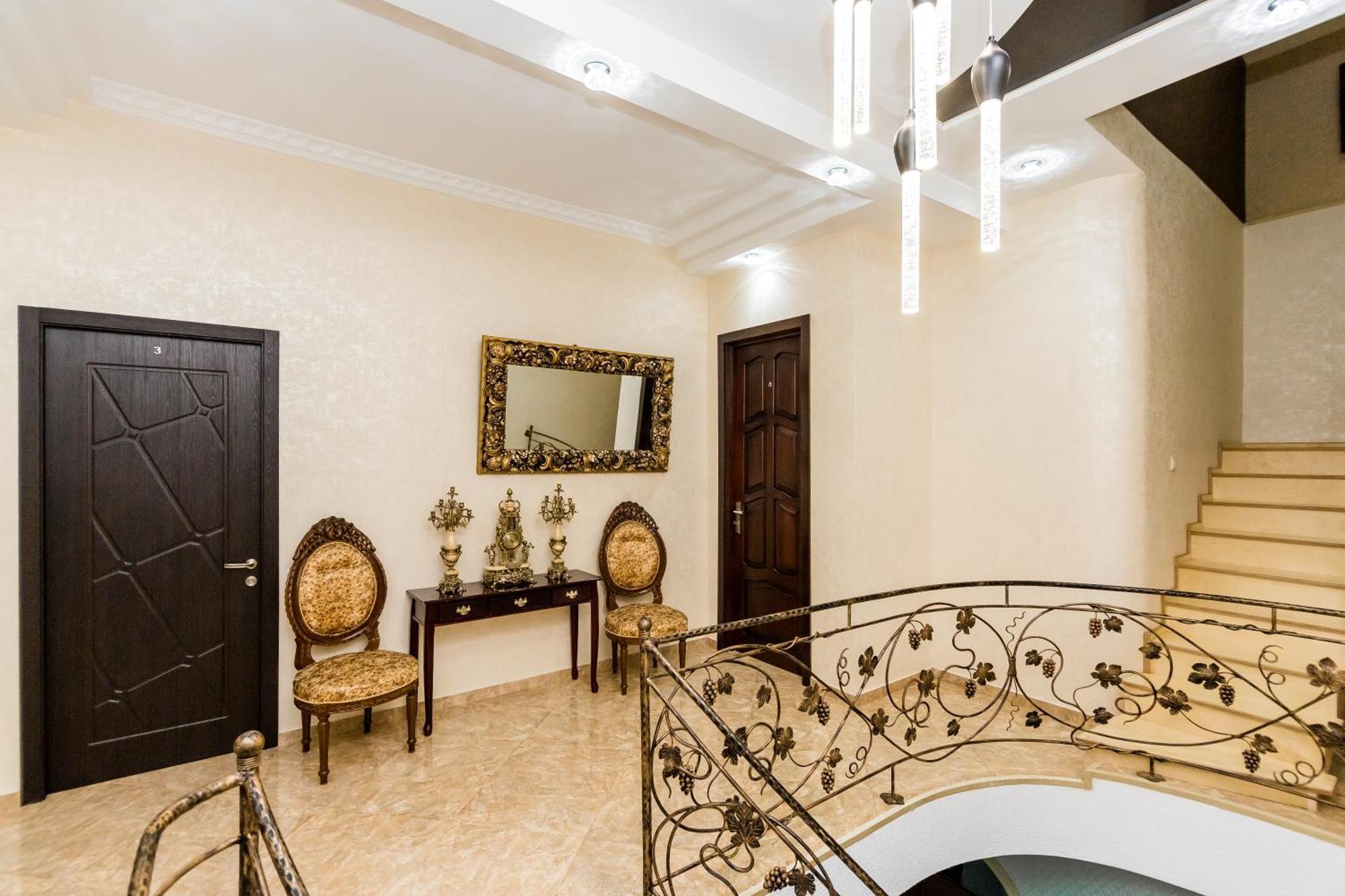 George Hotel Тбілісі Екстер'єр фото
